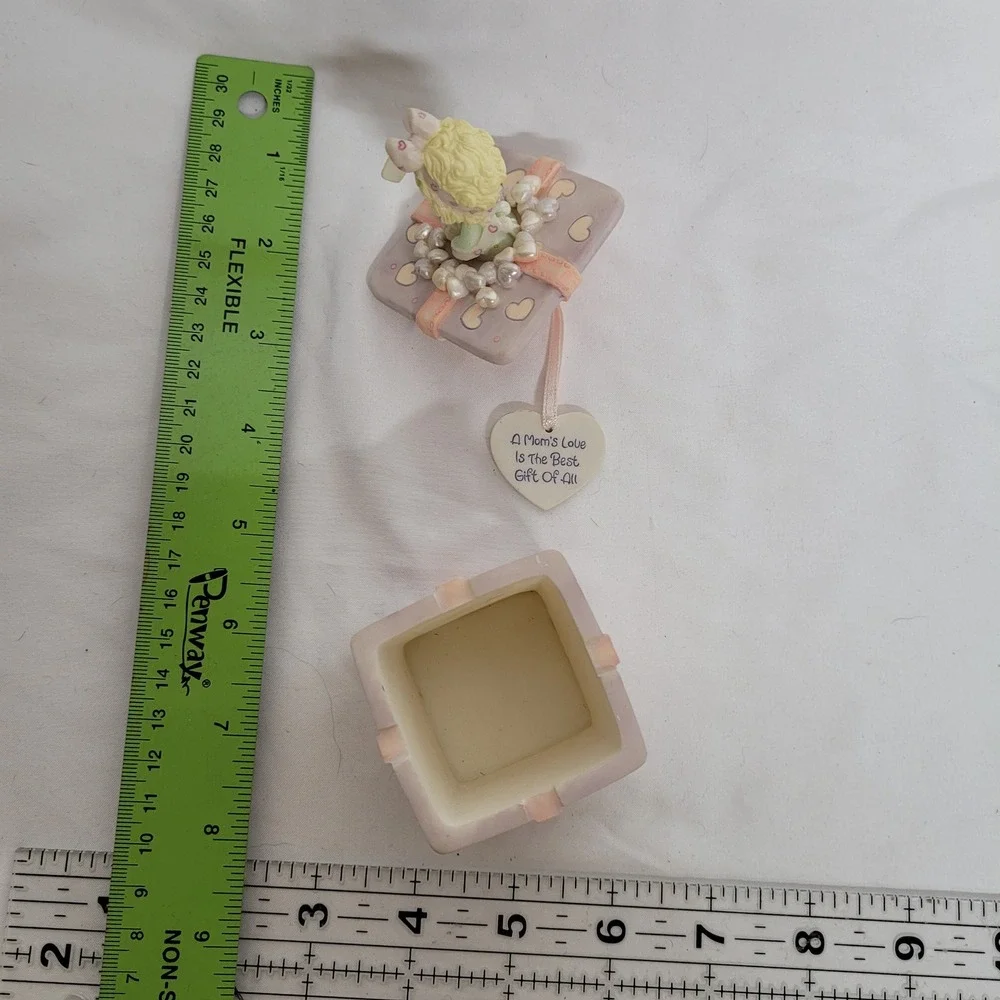 Precious Moments American Greetings Top This Trinket Box A Moms Love 2003 Enesco